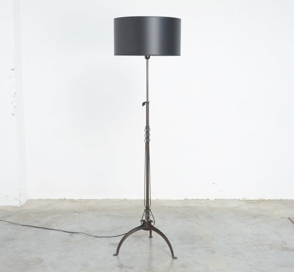 floor lamp,