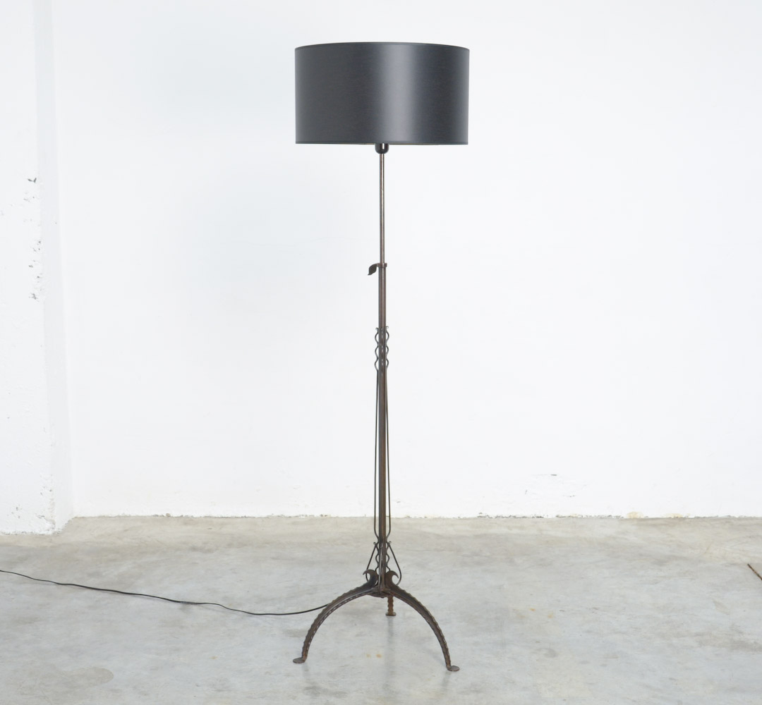 floor lamp,