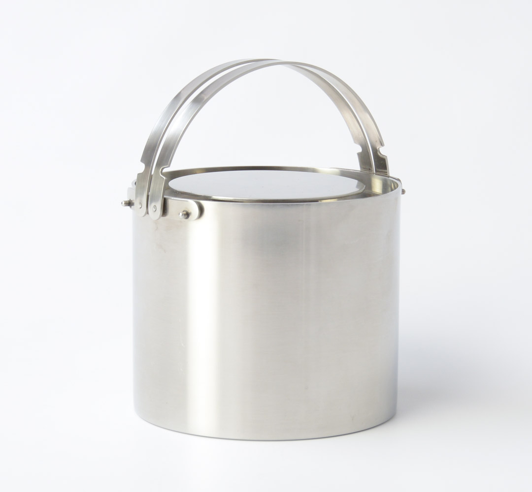 Cylinda Line Ice Bucket by Arne Jacobsen for Stelton - Vintage Design Point