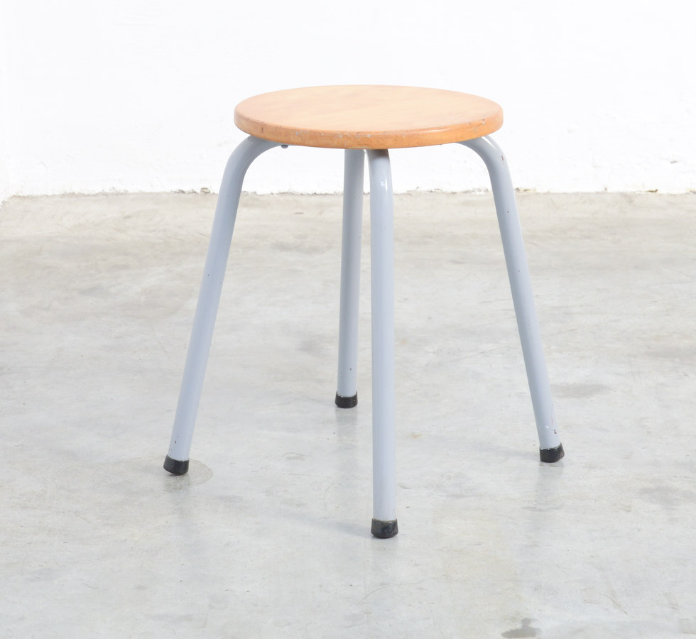 Set of 6 Industrial Stools