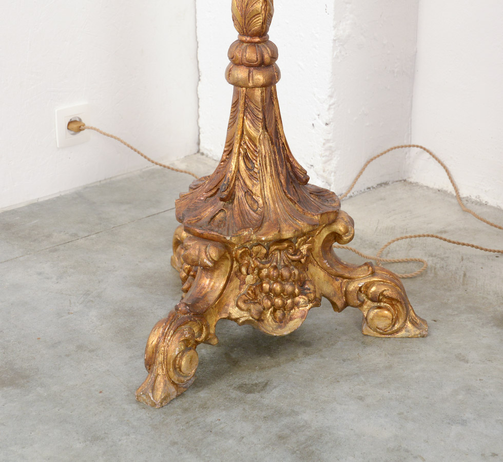 Decorative Gold Plated Wooden Floor Lamp