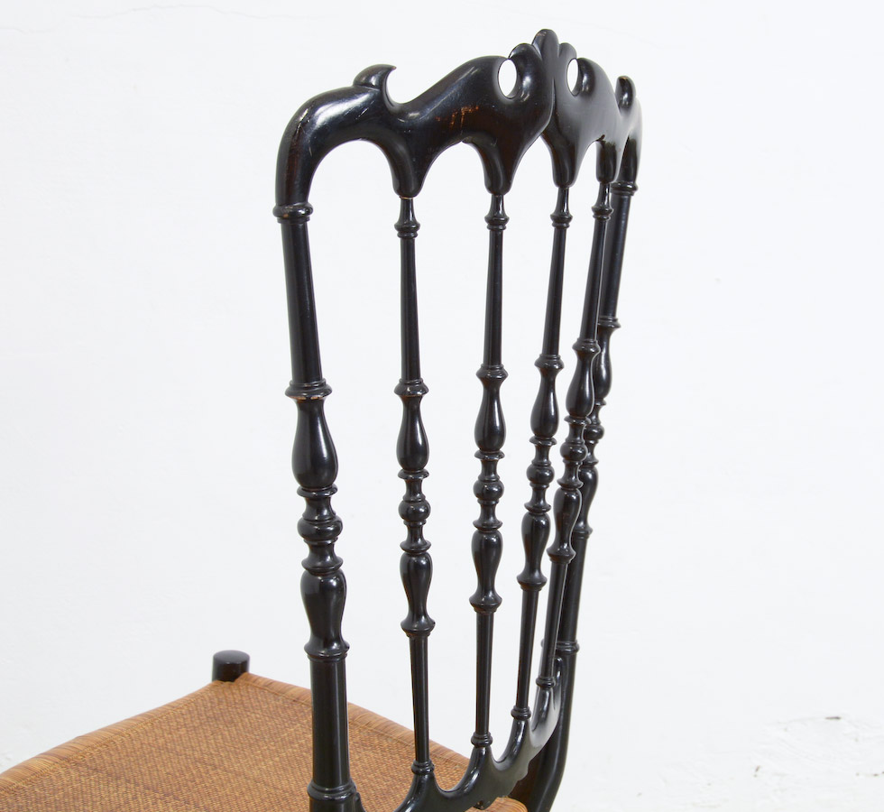 Elegant Black Wooden Chiavari Chair