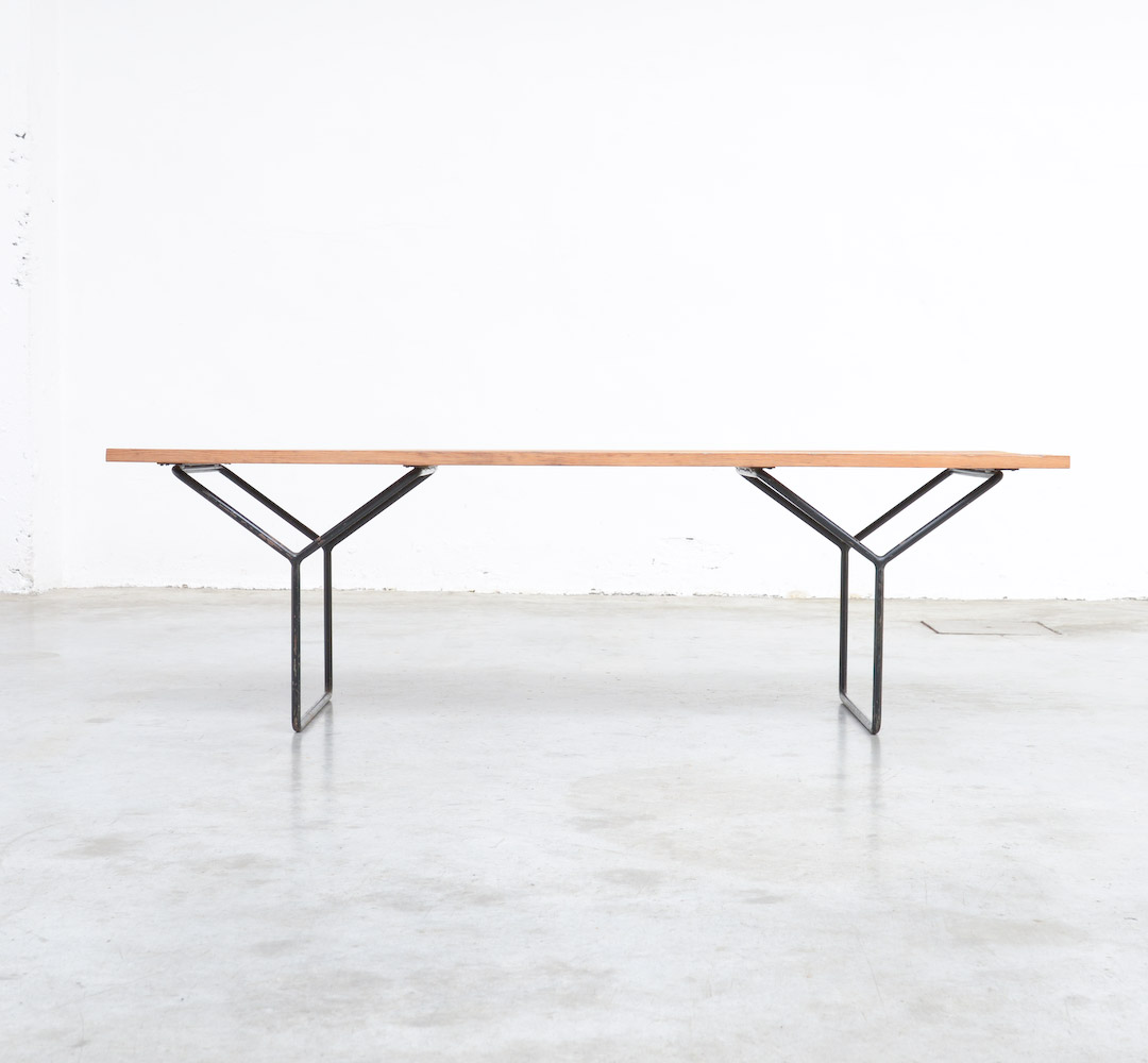 Elegant Bench of the 1950s inspired by Harry Bertoia