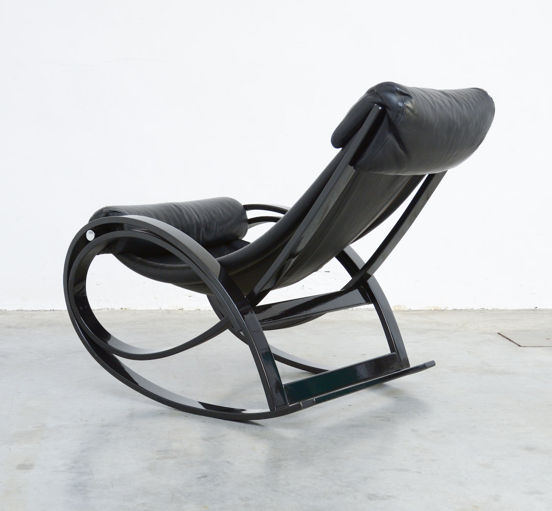 Sgarsul Rocking Chair By Gae Aulenti for Poltronova