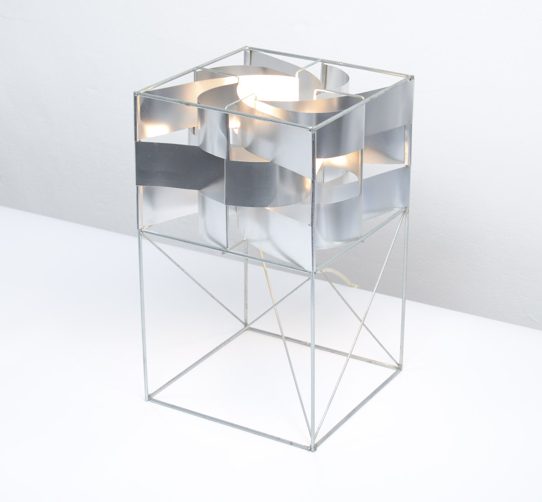Exclusive table lamp by Max Sauze
