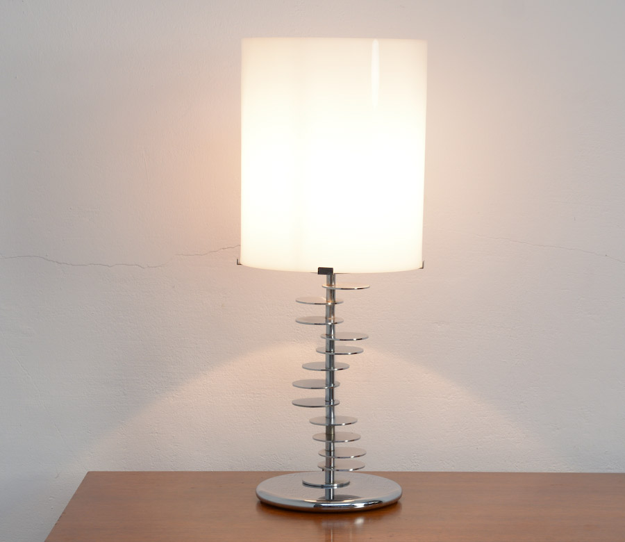 Dynamic Table Lamp of the 1960s