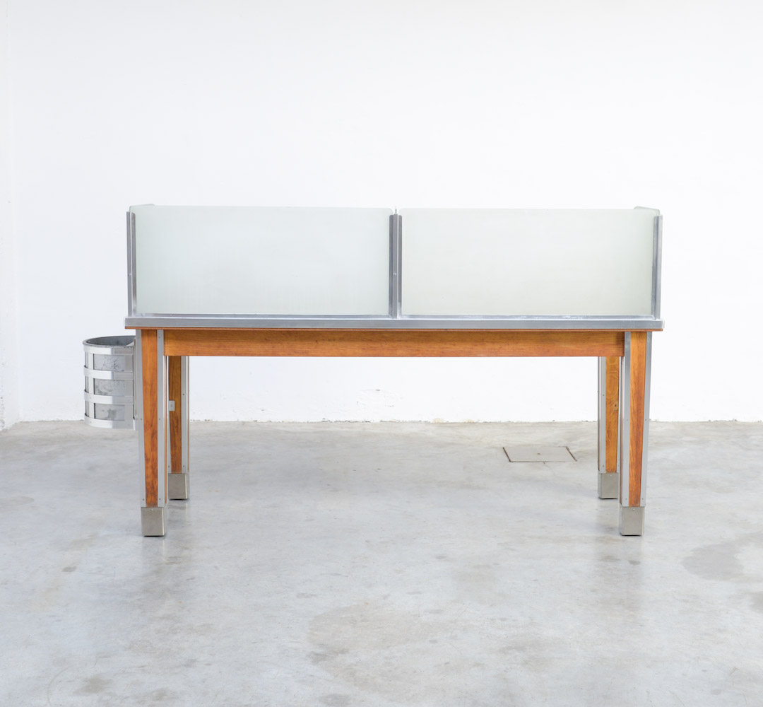 Special Double Desk attr. to Gaston Eysselinck
