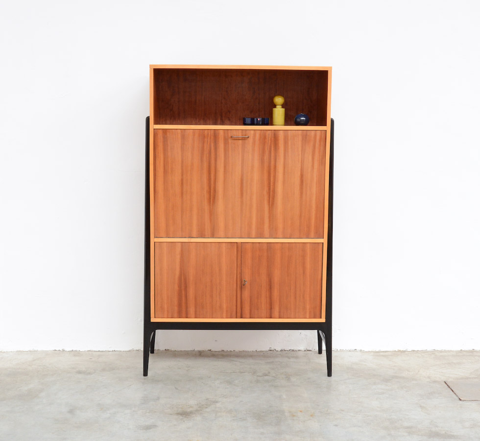 Brees on sale bar cabinet