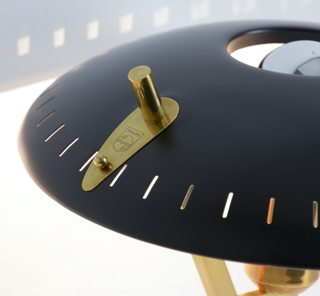 Impressive Bauhaus Desk Lamp