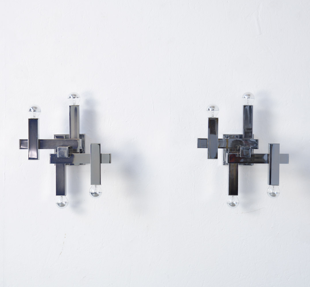 Pair of Small Metric Lamps by Gaetano Sciolari