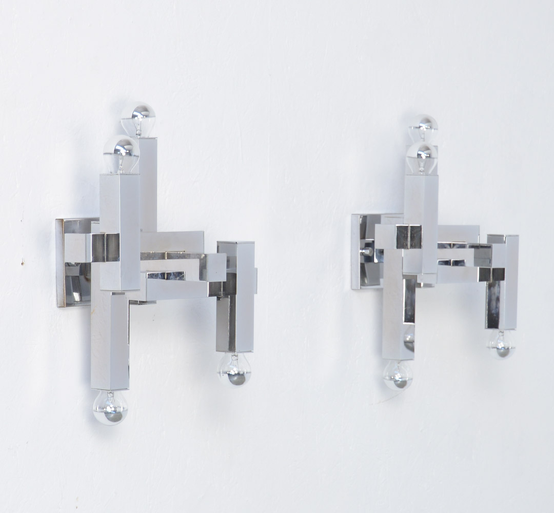 Pair of Small Metric Lamps by Gaetano Sciolari