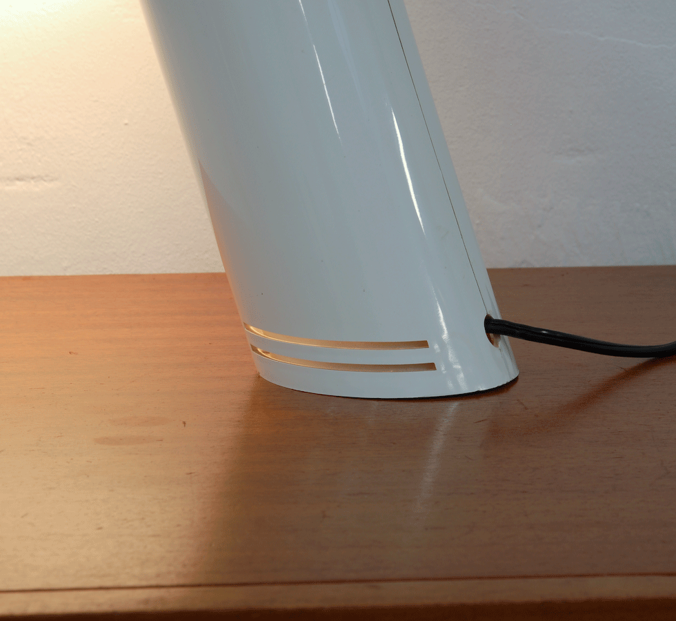Table lamp Sorella for Iguzzini – first production