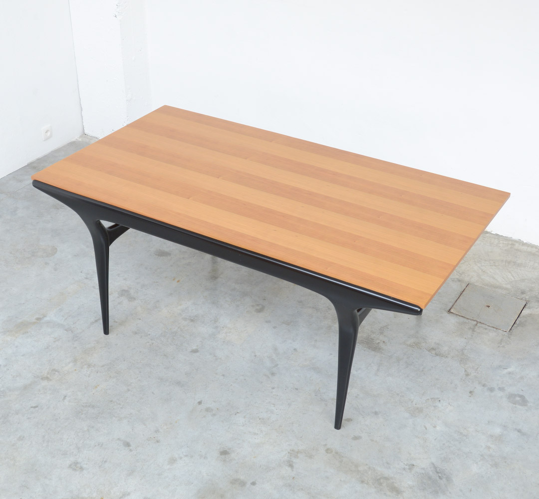 Magnificent Dining Table T4 by Alfred Hendrickx for Belform