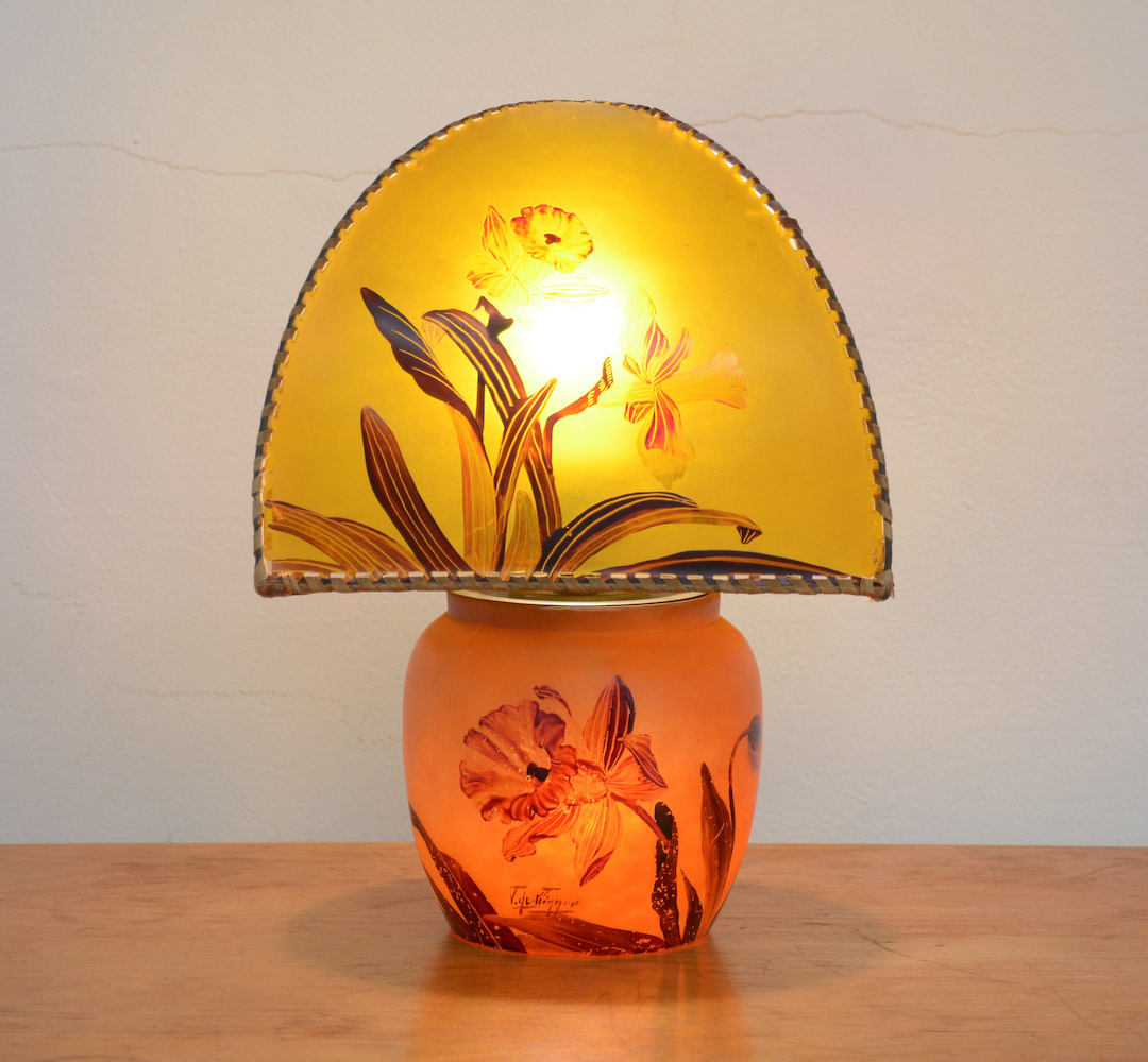 Art Nouveau, table lamp, Victor de Winner,