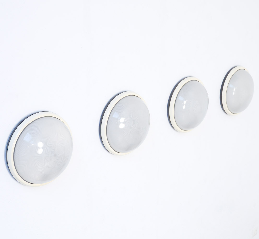 Minimal Circular Wall or Ceiling Lamps