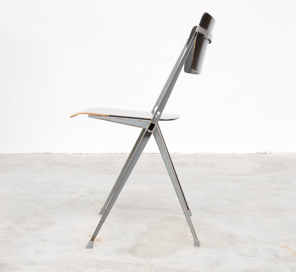 Pyramid Chair by Wim Rietveld for De Cirkel