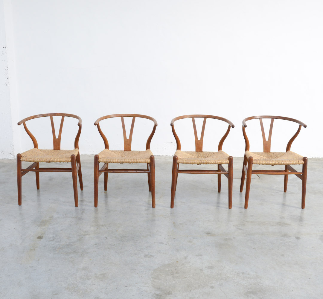 Set of 4 Wishbone Chairs by Hans J. Wegner for Carl Hansen