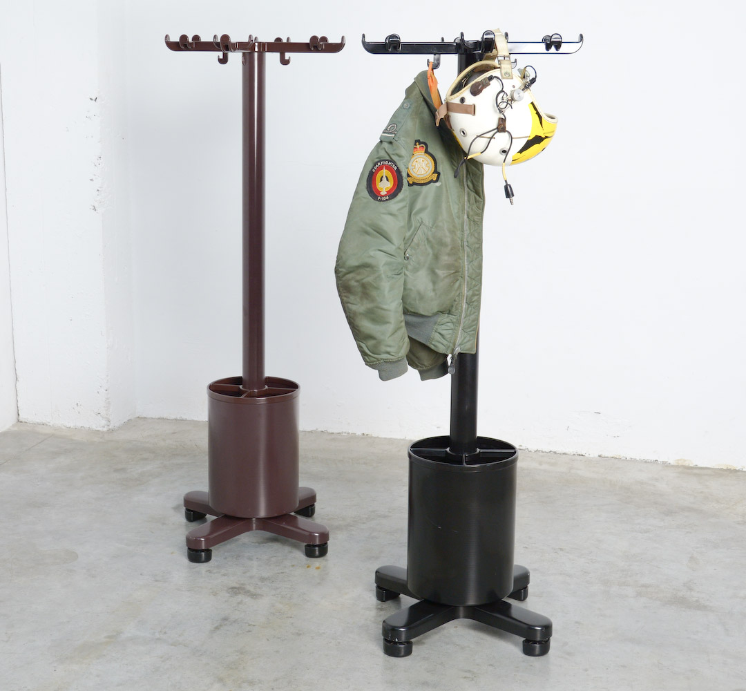 Iconic Coat Rack by E. Sottsass for Olivetti