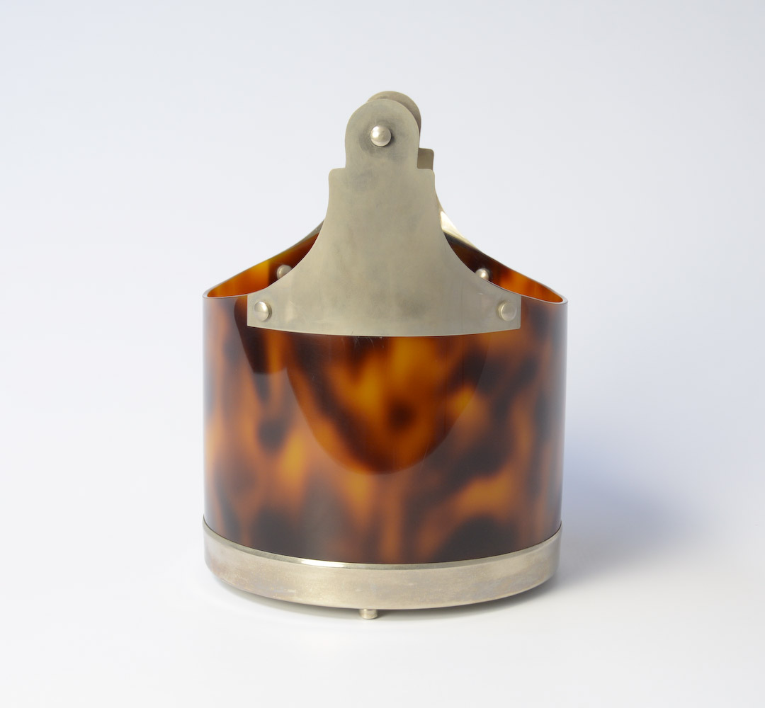 Stylish HornLook Bakelite Ice Bucket, 1970s Vintage Design Point