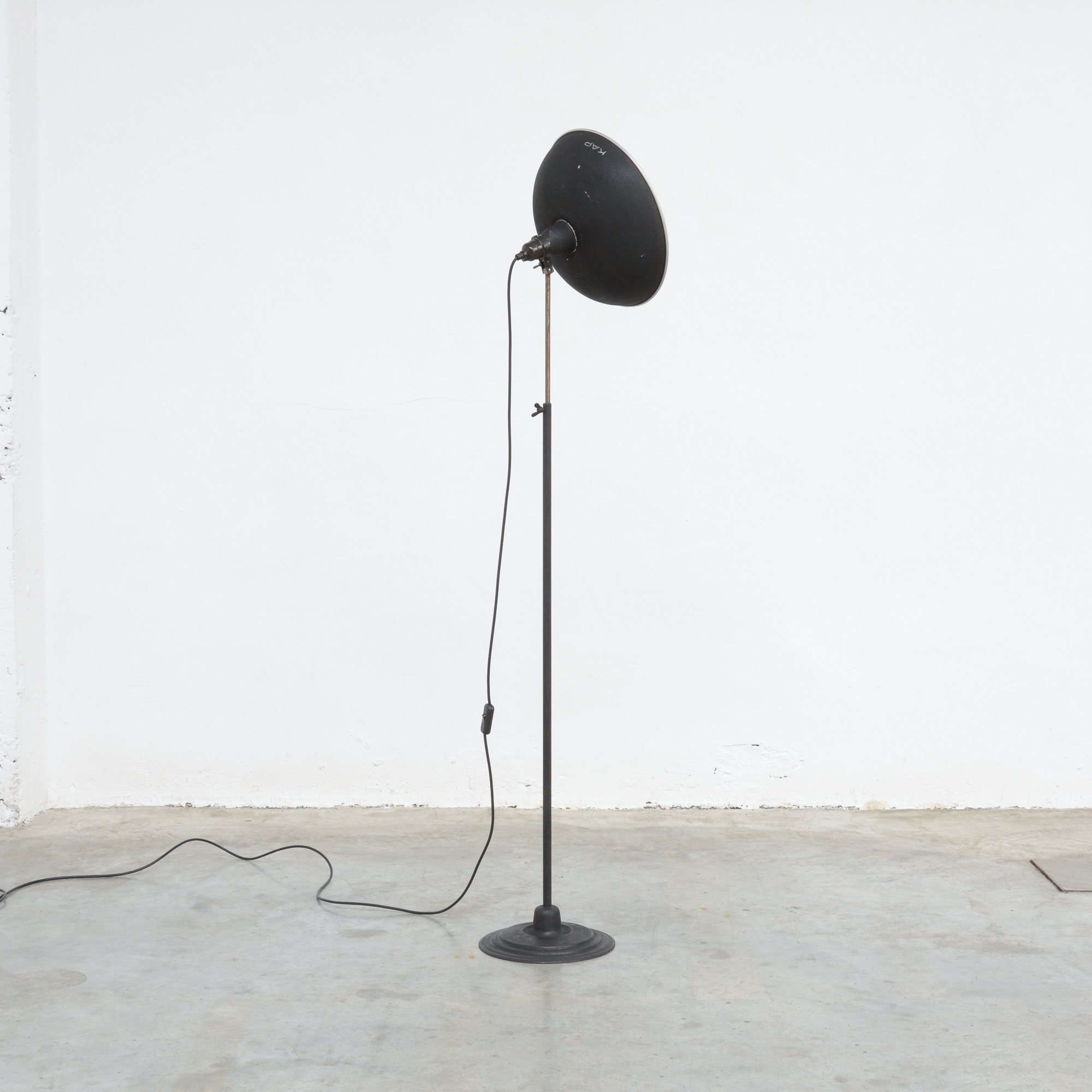 Industrial Studio Floor Lamp By Kap 1950s Vintage Design Point Industrial Studio Floor Lamp By Kap 1950s