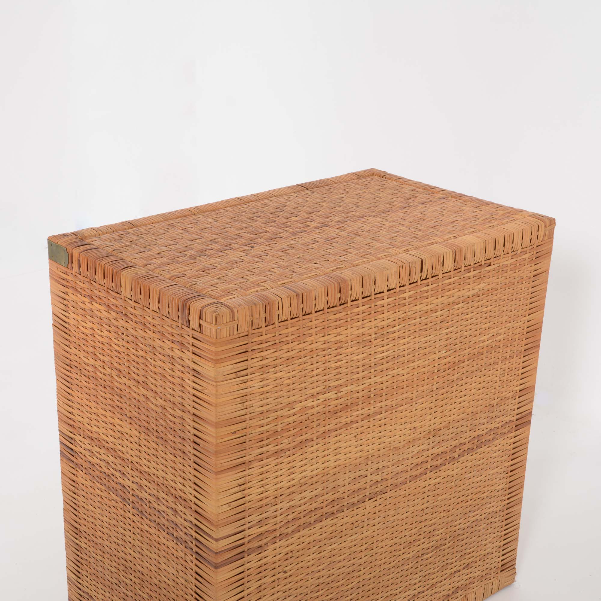 Rattan Chest of Drawers Vintage Design Point