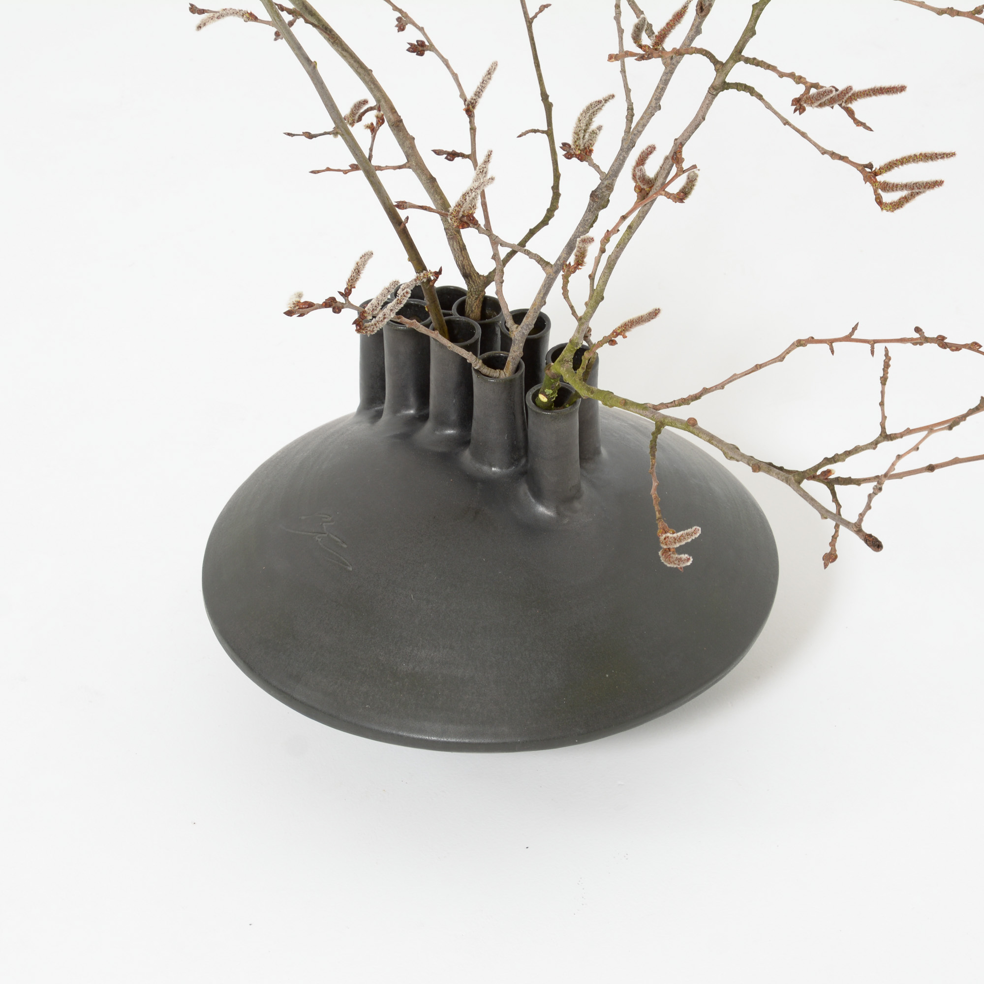 XL Black Ceramic Vase Vintage Design Point