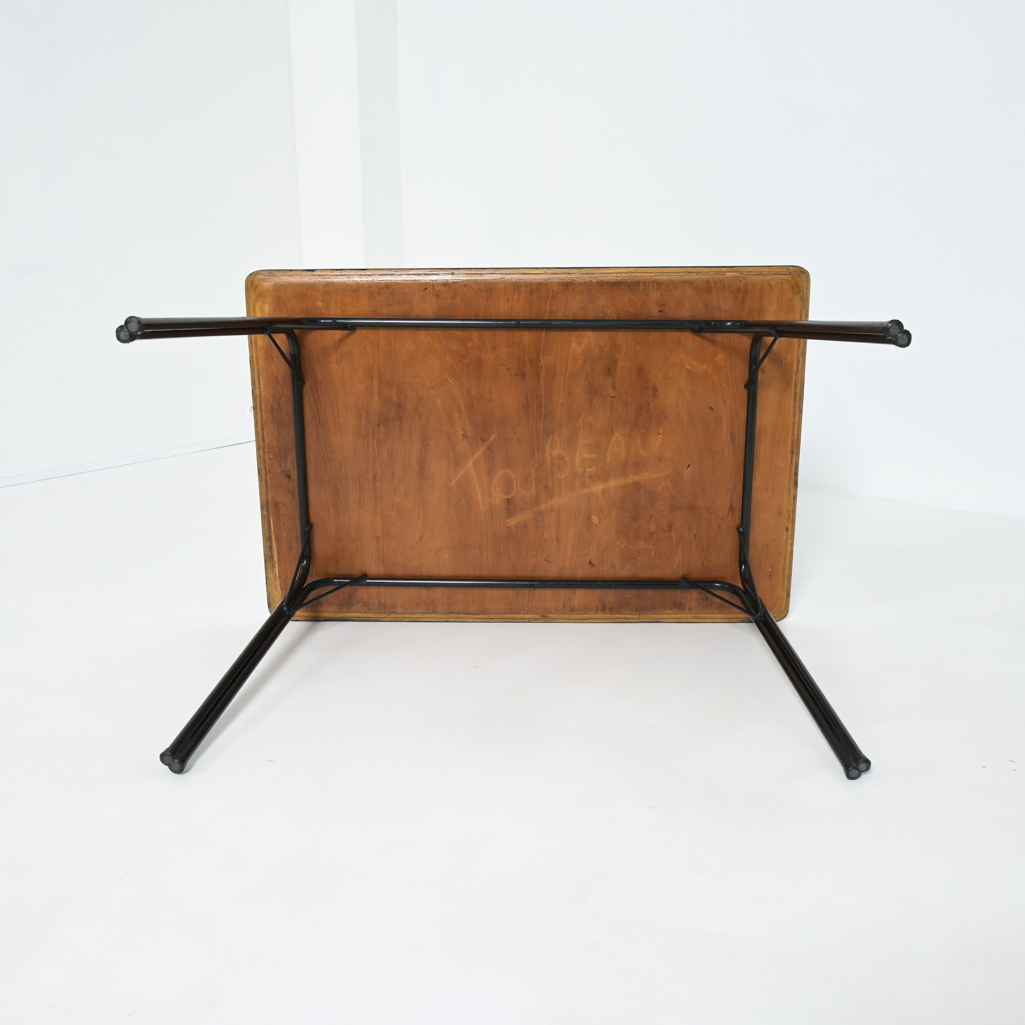 Mid century modern dining table vintage design point