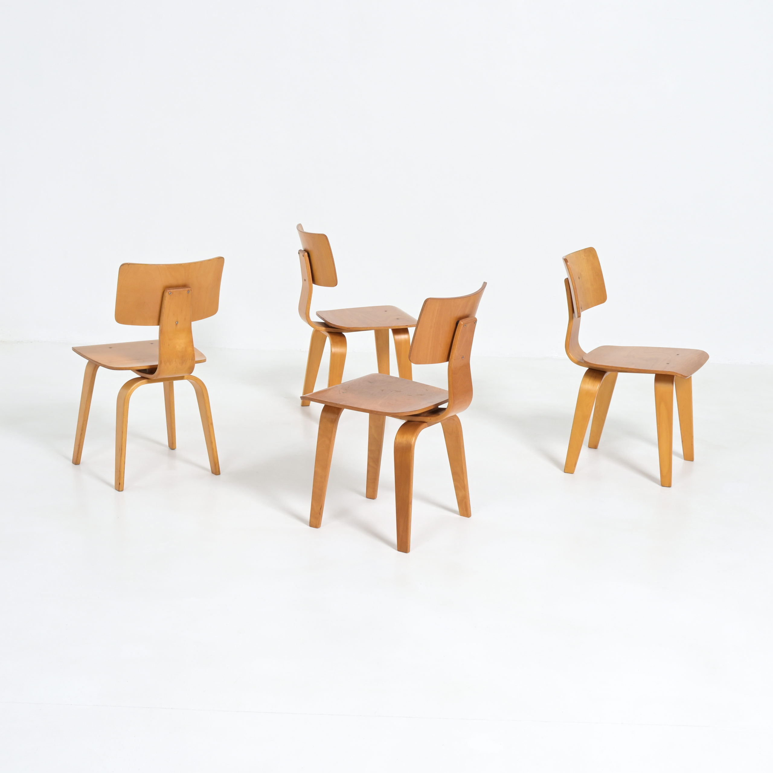 Set of 4 Plywood Chairs by Cees Braakman - Vintage Design Point